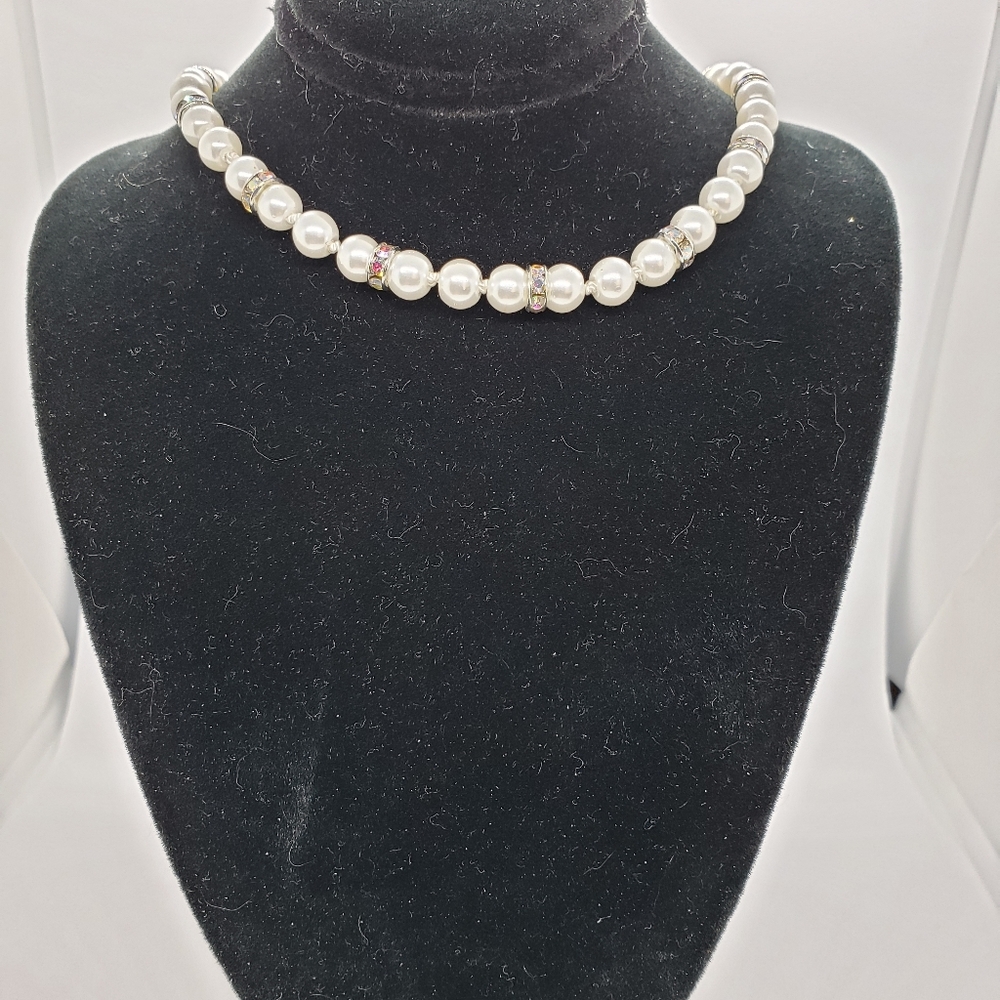 Cultured Pearl Necklace